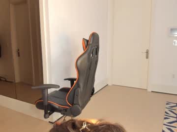 Naked cam girl mei_tin image #3081007