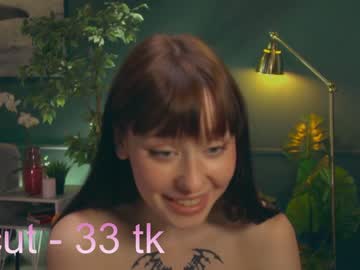 Naked cam girl ella_knockers_xl image #2214457