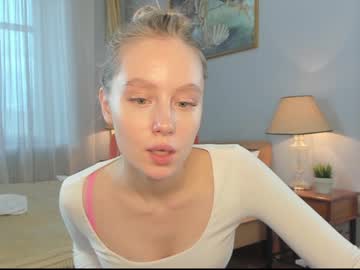 Naked cam girl amy_touch image #3720635