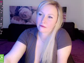 Naked cam girl claire_sunshinie image #1193710