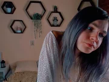 pussysaurus_ naked cam