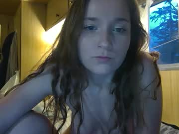 Naked cam girl hornyhippiexx image #4014244