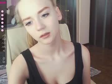 nikole_shinebaby naked cam