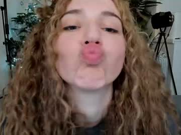 Naked cam girl radiants_2 image #3974937