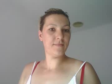 Naked cam girl lara_flame image #3938719