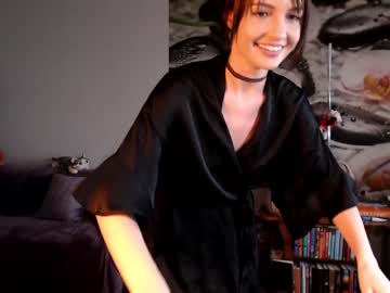 Naked cam girl jennycutey image #532190