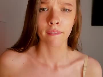 Naked cam girl _demi_dee_ image #2094508