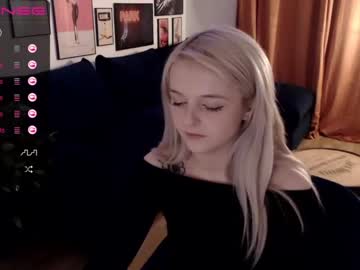 Naked cam girl xoberry image #430655