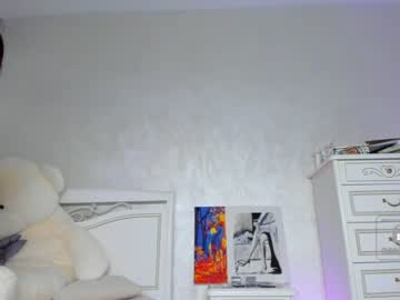 Naked cam girl miyong_7 image #1275618