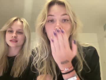Naked cam girl angel_from_sky image #1128140