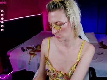 Naked cam girl eva__blonde image #2115672