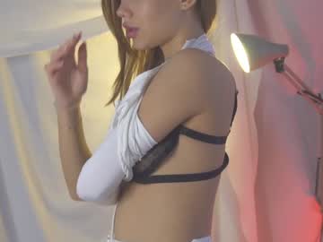 Naked cam girl redhead_at_sunset image #3937620