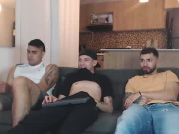 Naked cam man fratguysonline image #3746374