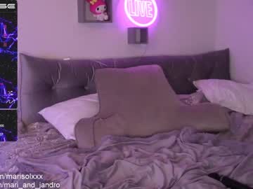 Naked cam girl mari_and_jandro image #2730413