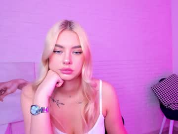 Naked cam girl 8a8y_nura image #1573918