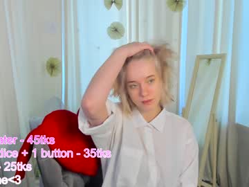 Naked cam girl joyce_coy image #3720871