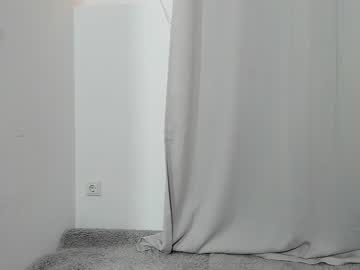 Naked cam girl eli_sun image #2746584