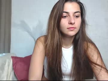 Naked cam girl sweetbrunettt image #2148073