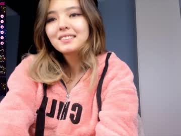 Naked cam girl tokpokki_m image #2764194