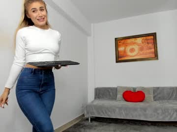 Naked cam girl _myaa image #2930857