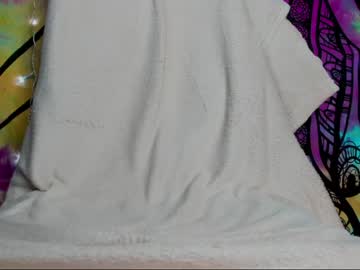 Naked cam girl j88ug image #1086513