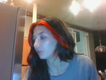 Naked cam girl kinnley10 image #4035338