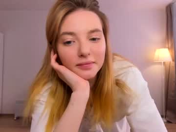 Naked cam girl olli_ver image #3096550