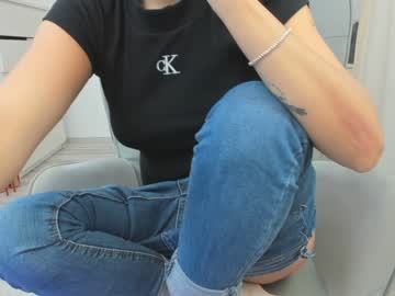 Naked cam girl dariaa_doll image #1683140