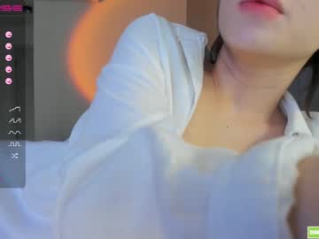 Naked cam girl hee_jin image #2909328
