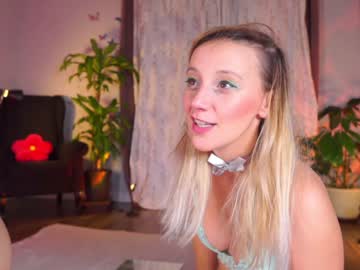 Naked cam girl juicyandthepussyblvd image #2628865