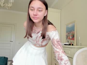 Naked cam girl eleonora_linn image #2222148