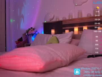 Naked cam girl sweetkira555 image #329001