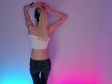 Naked cam girl girl_i_am image #3750086