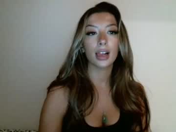 Naked cam girl boricuamami377 image #2515207