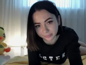 Naked cam girl meryfoxxx image #556312
