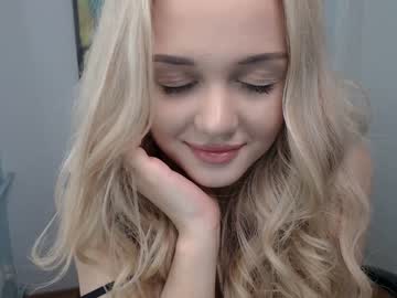 Naked cam girl leila_il image #2344209