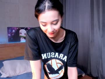 Naked cam girl emikos image #2134031