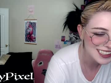 Naked cam girl lilypixel image #3695670
