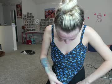 Naked cam girl pr3ttyp1nkpussy image #1292472