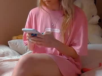 Naked cam girl mi_mi_michel image #676869