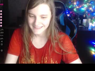 Naked cam girl tomato_tease image #3337670