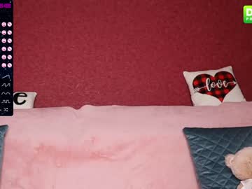 Naked cam girl fallen_angel_18 image #952647