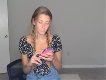 Naked cam girl addisonvodka image #465540