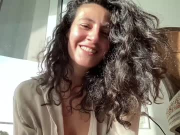 Naked cam girl annareyle image #3042441