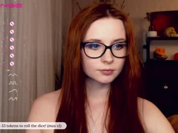 Naked cam girl klementinagirl image #790180