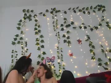 Naked cam girl daisys_pleasureisland image #721019