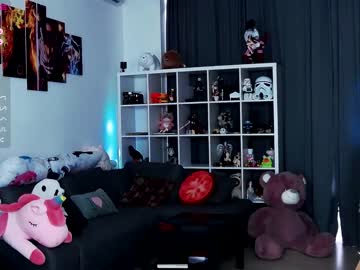 Naked cam girl madnessalise image #2205719