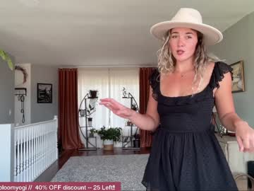 Naked cam girl bloomyogi image #2361729