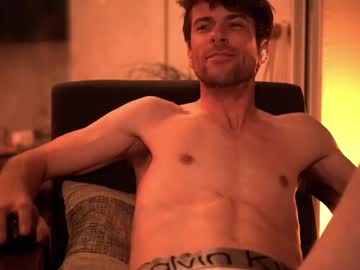 Naked cam man charlieonline image #956174