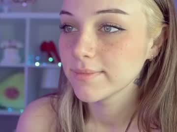 Naked cam girl mia_milagros image #1601323